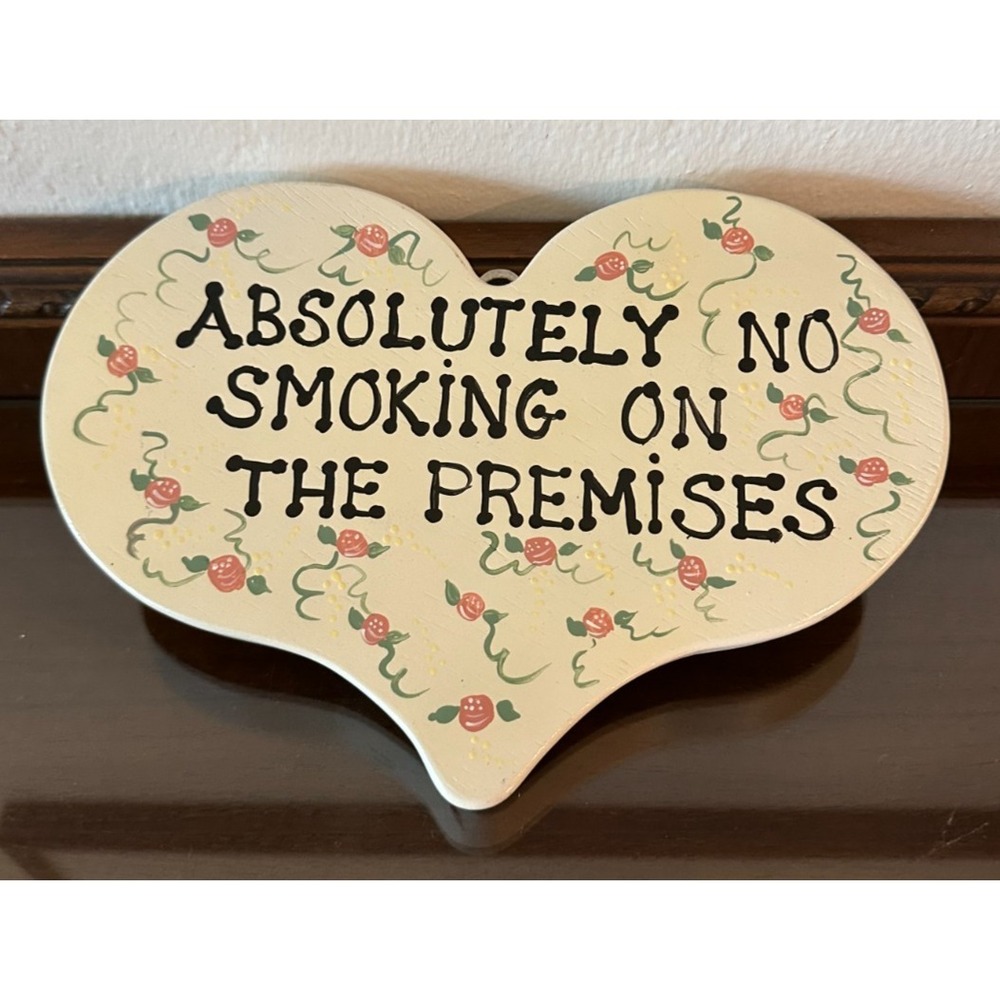 Wooden Heart No Smoking Sign Hand Painted Folk Art‎ Hanging Vintage